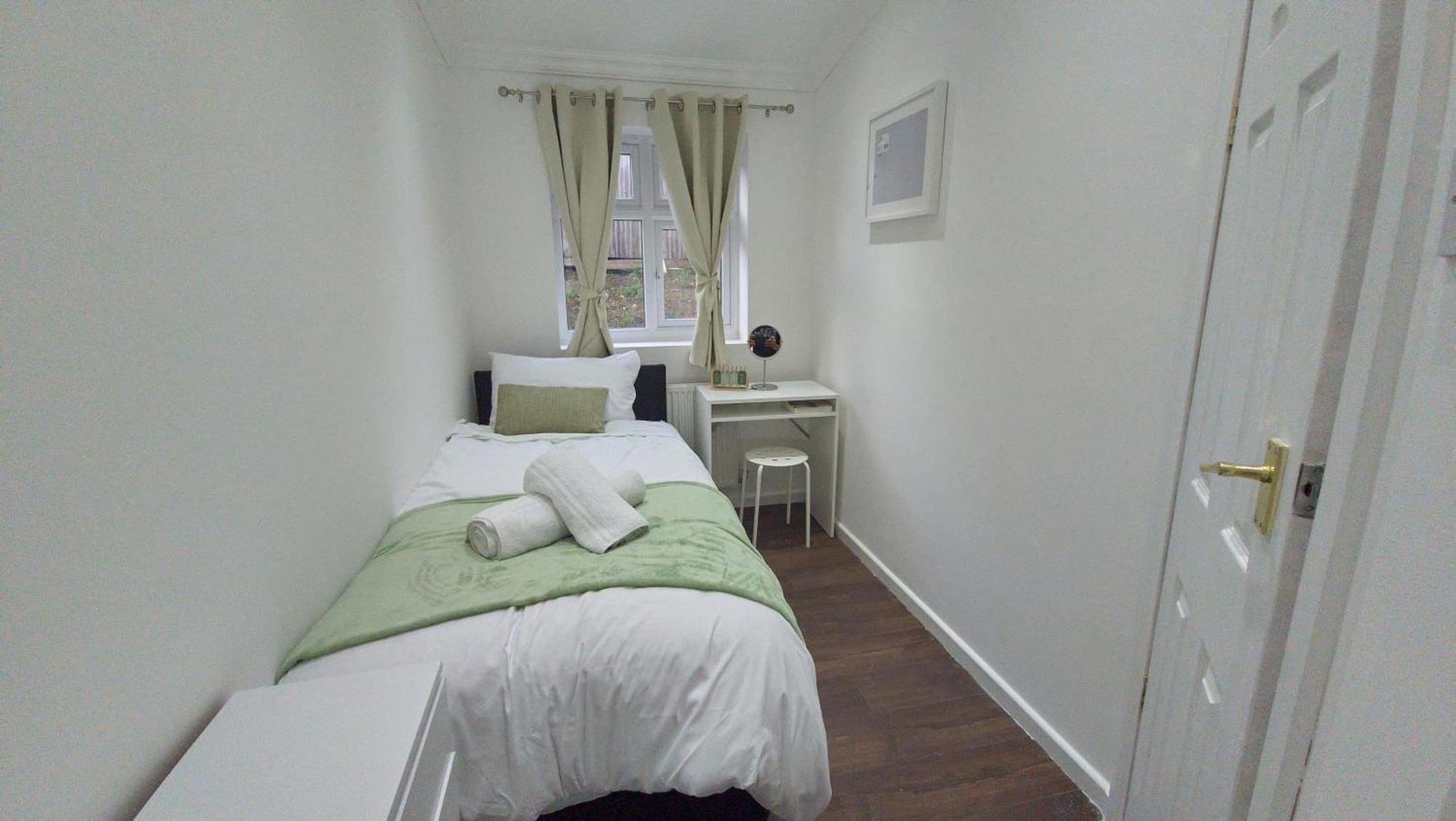 Vry Place Holiday home *